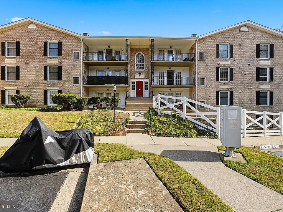 1st image of 12709 Gordon Blvd APT 67