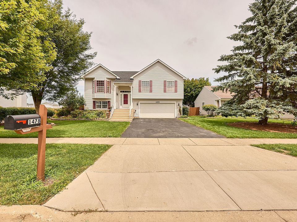 1st image of 1478 Woodland Dr