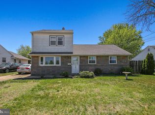 438 W Browning Rd, Bellmawr, NJ 08031