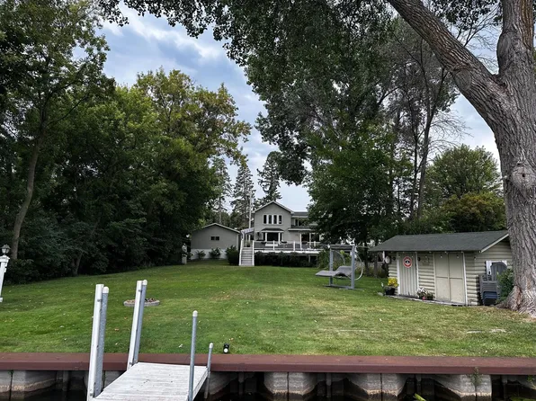 2308 Driftwood Ln, Mound, MN 55364