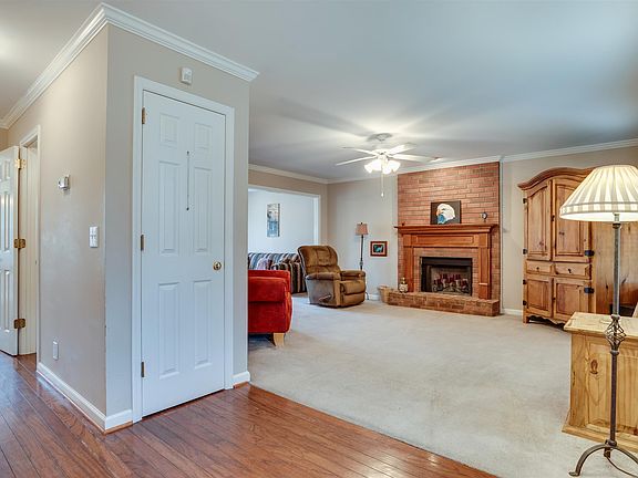 3rd image of 2702 Adobe Hills Pl
