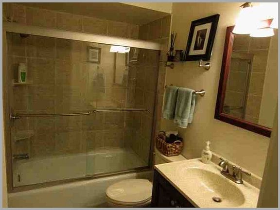 4th image of 120 Yosemite Dr