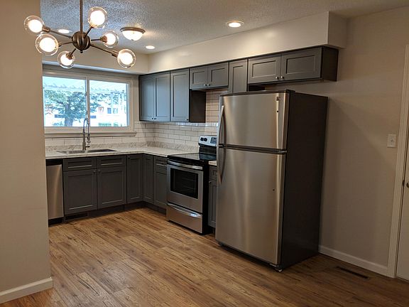 5th image of 5145 Botsford Dr