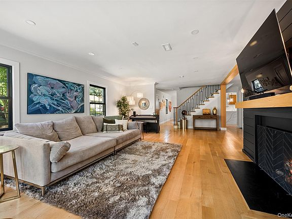 4th image of 22 Paddington Road