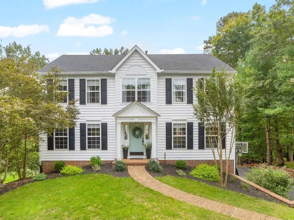 1177 River Chase Rdg, Charlottesville, VA 22901