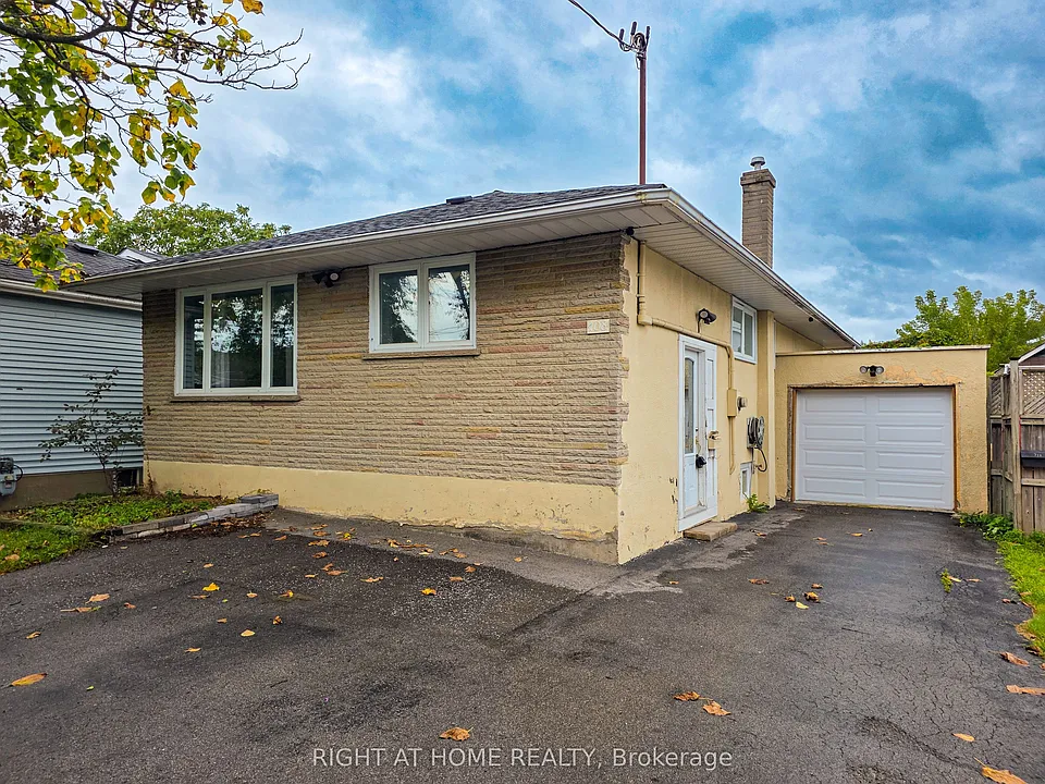 708 Carnegie Ave #LOWER