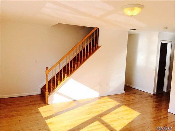 2nd image of 11435 Dalian Ct