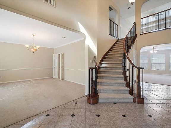 2nd image of 8615 Amy Brook Ct