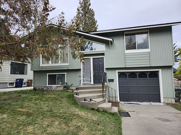 2nd image of 3003 E 15th Ave