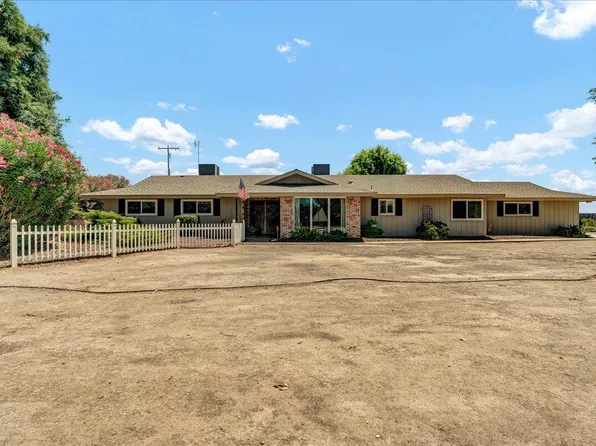 21235 Ave 160, Porterville, CA 93257