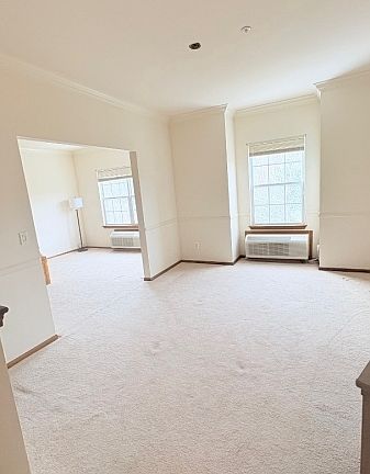 5th image of 5415 Richmond Rd BLDG 5 #415