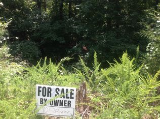1155 Edgewood Dr, Saulsbury, TN 38067