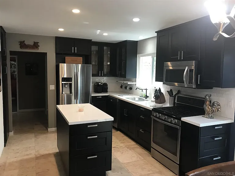 405 Witherspoon Way — Photo 4
