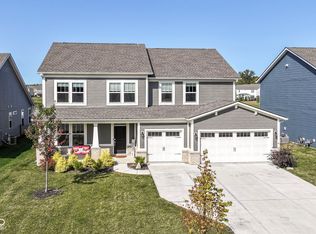 8827 Boylan Pl, Pendleton, IN 46064