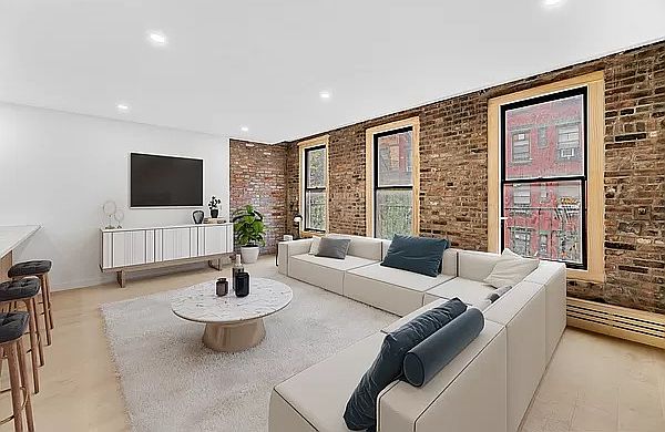 1st image of 240 Elizabeth St #3AB
