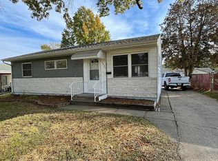 2431 N Fairmount St, Davenport, IA
