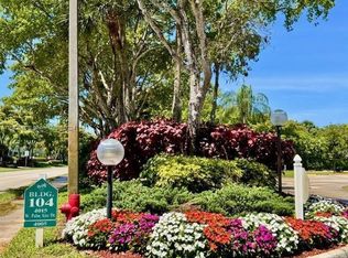 4015 W Palm Aire Dr APT 902, Pompano Beach, FL 33069