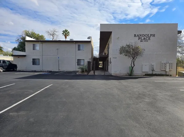 2843 East 17th Street