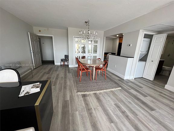 3rd image of 10350 W Bay Harbor Dr APT 8M