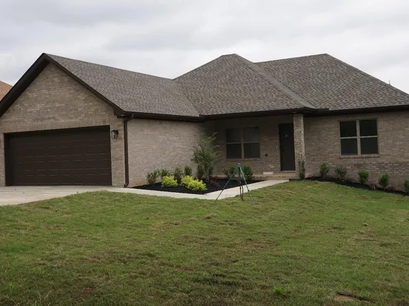 1806 N Oak St, Brookland, AR 72417