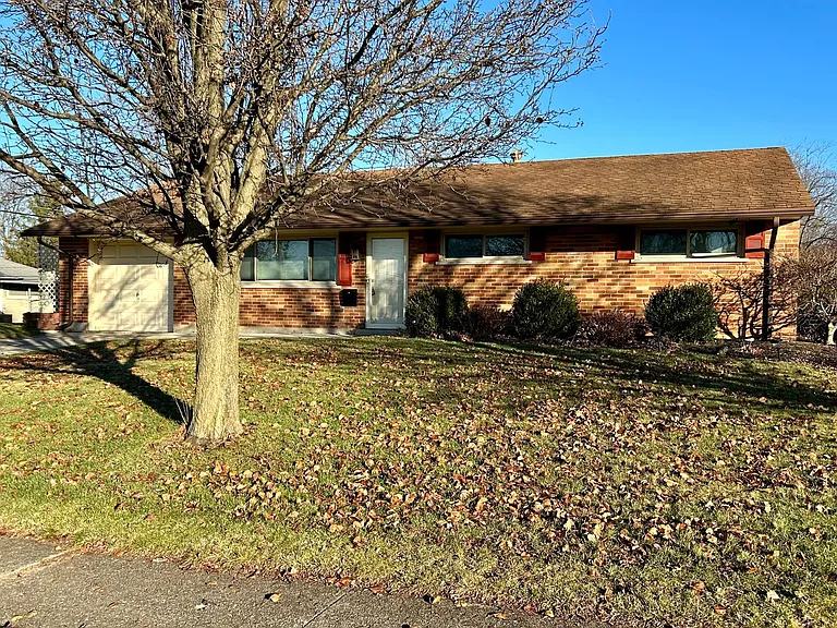3928 Elmira Dr — Photo 2