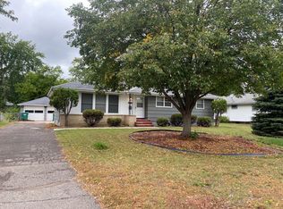 7137 Grimes Ave N, Brooklyn Center, MN 55429