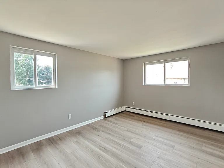 308 Main St #C10 — Photo 6