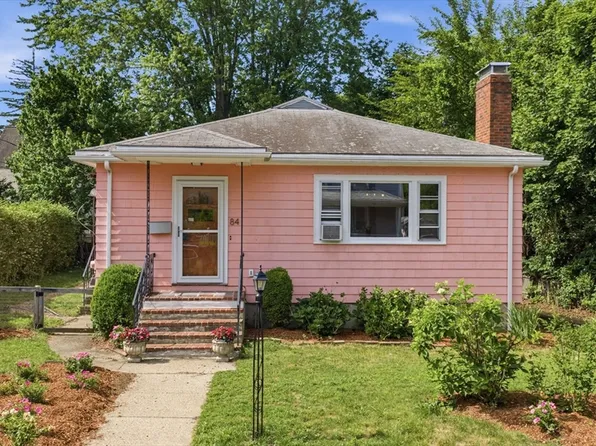 84 Oak St, Winchester, MA 01890