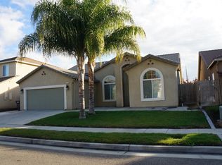 1955 Malvasia Ct, Tulare, CA