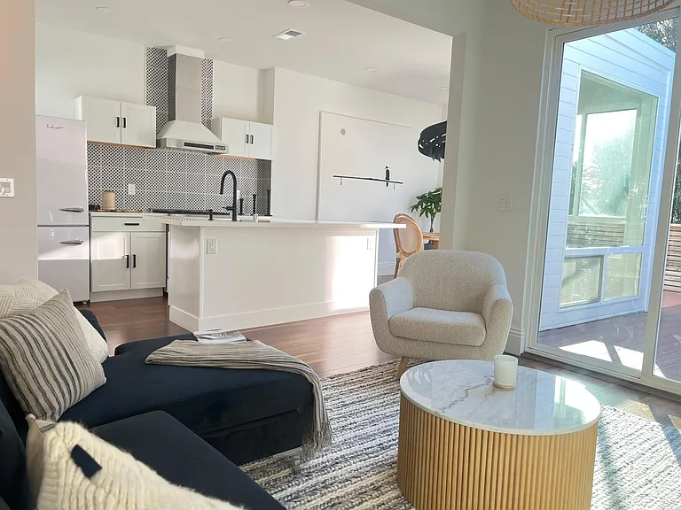 522 Vermont St #522 — Photo 9