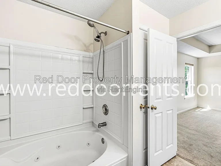 13340 Golden Gate Dr E — Photo 29