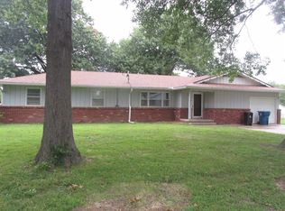 312 N Ohio St, Coffeyville, KS 67337