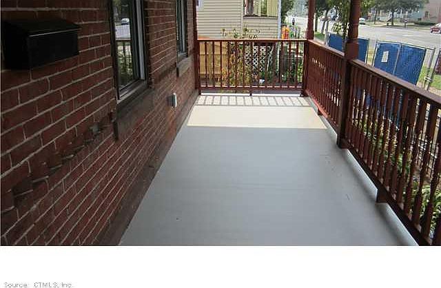 1st image of 52 Franklin Ave