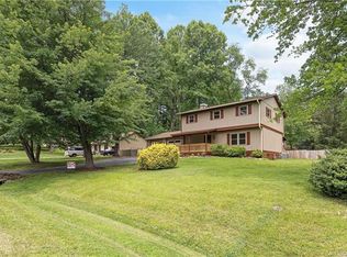 26 Wilkie Way, Fletcher, NC 28732