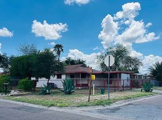 2901 E Plum St, Laredo, TX 78043