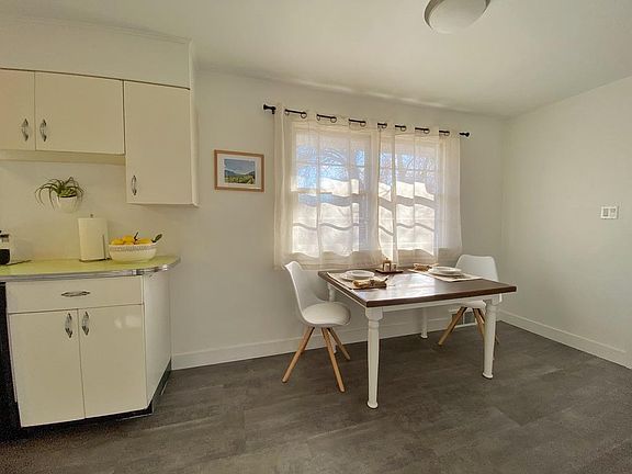 Eat in kitchen.