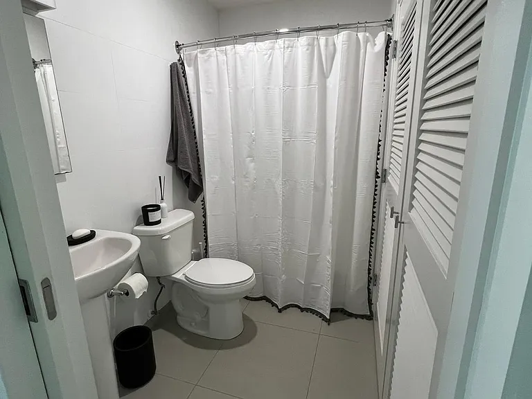 1511 Avenida Ponce De Leon #1000 — Photo 9