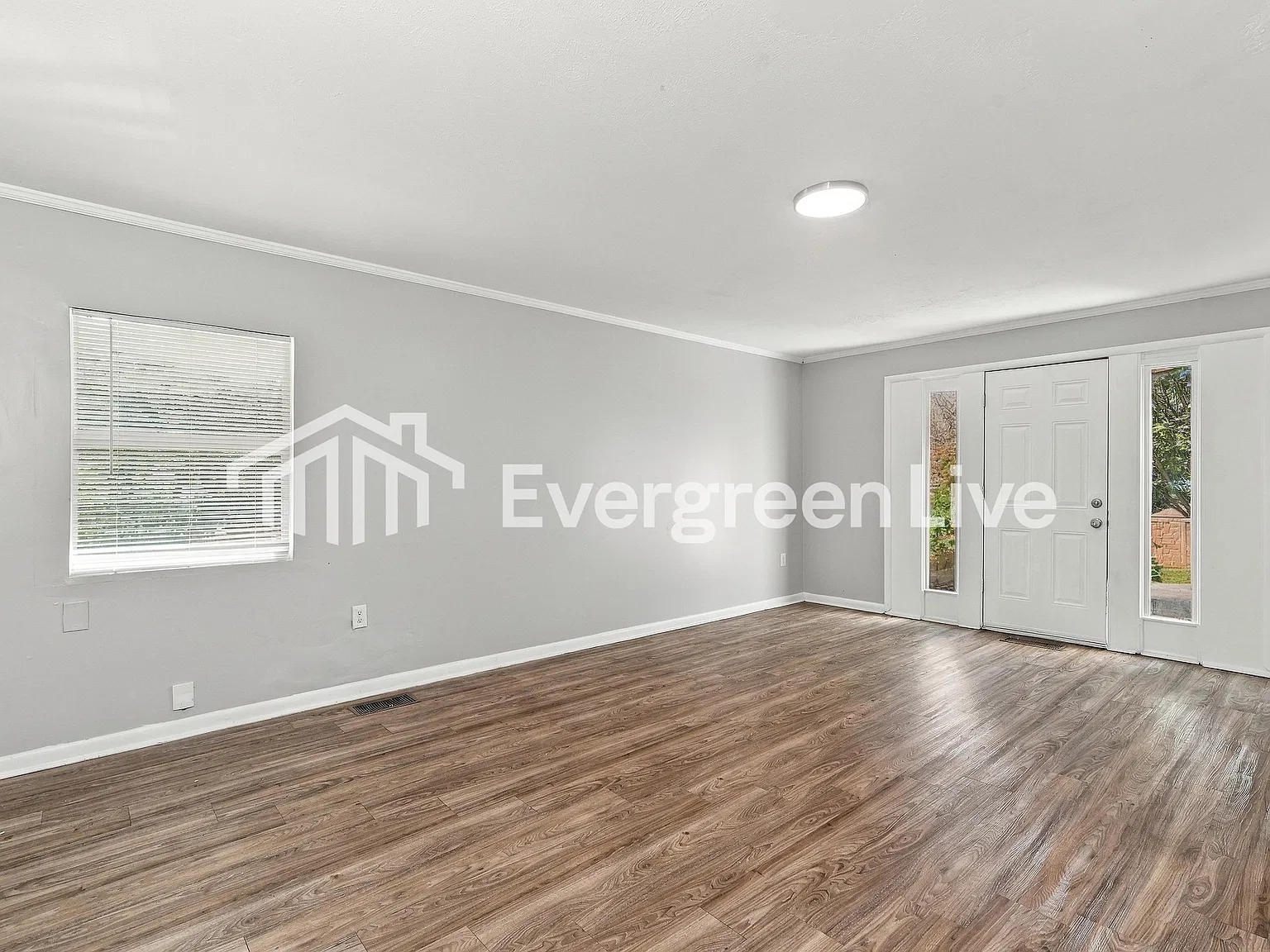 3 bed, 2.0 bath, 1248 sqft, $1,445 — Photo 3