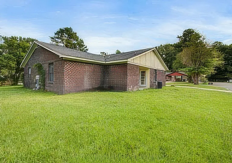 101 Drake Ct #A — Photo 19