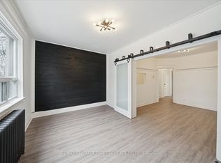 1578A Queen St E, Toronto, ON M4L1G1