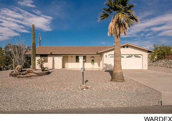 1st image of 1921 Papago Dr