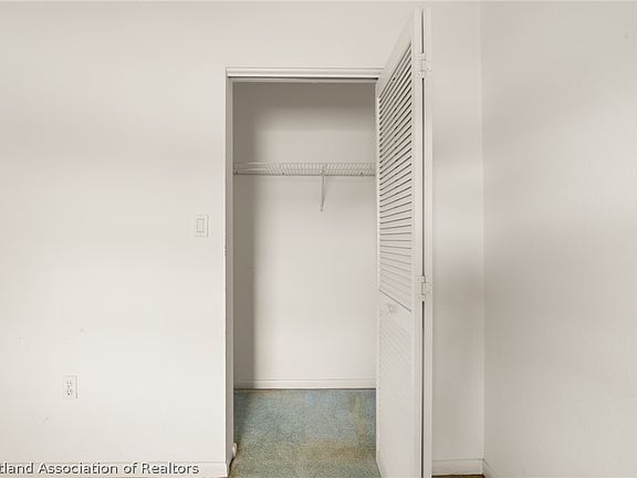 4th image of 6228 Aquavista Dr