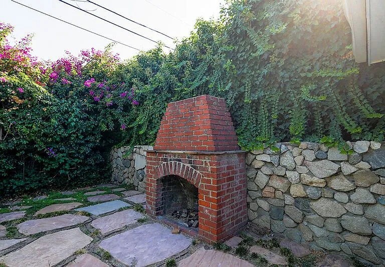 1626 San Gabriel Ave — Photo 41