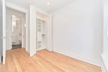 Rented by Living New York