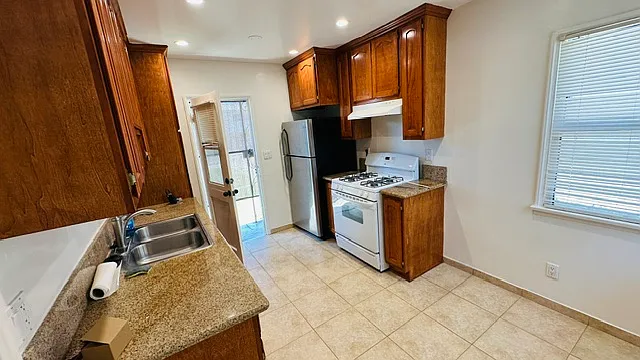 4131 Ocean View Blvd #4131 — Photo 7