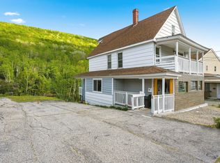 10 River St, Gorham, NH 03581