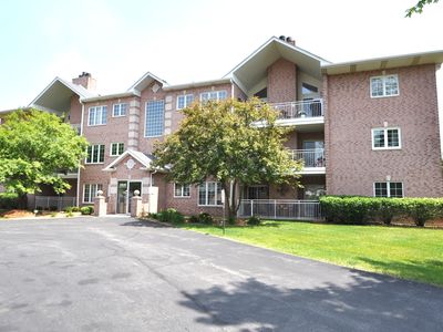 11535 Settlers Pond Way UNIT 1C, Orland Park, IL, 60467