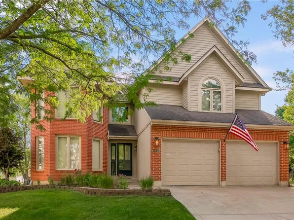 4837 W 121st St, Overland Park, KS 66209