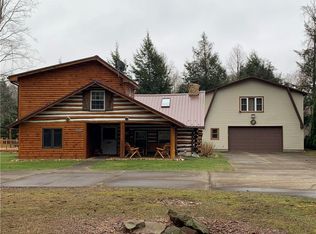 7371 Fairweather Rd, Fairview, PA 16415