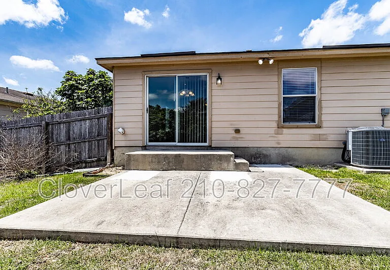 5745 Maxfli Dr — Photo 30